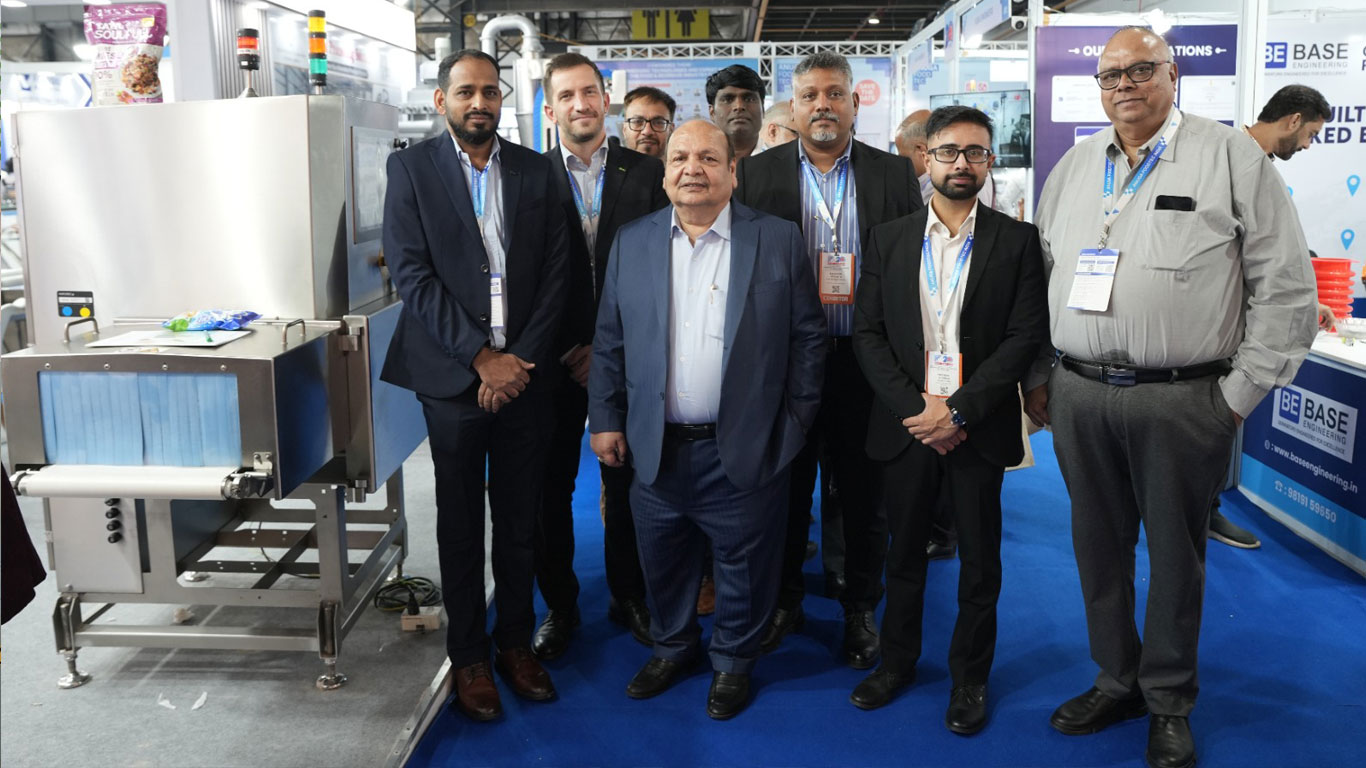 Mr. Manohar Lal Aggarwal CMD of Haldiram's with Safe Automations team at ANUGA FoodTec India 2026